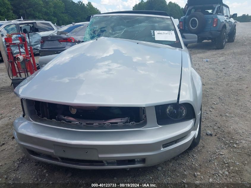 2009 Ford Mustang V6/V6 Premium VIN: 1ZVHT84N095121736 Lot: 40123733