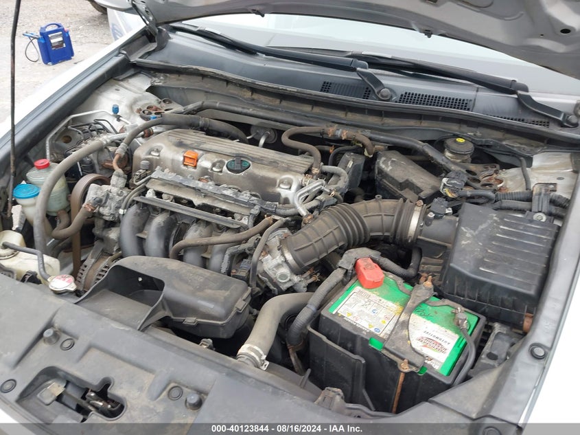 2010 Honda Accord 2.4 Ex VIN: 1HGCP2F74AA040930 Lot: 40123844