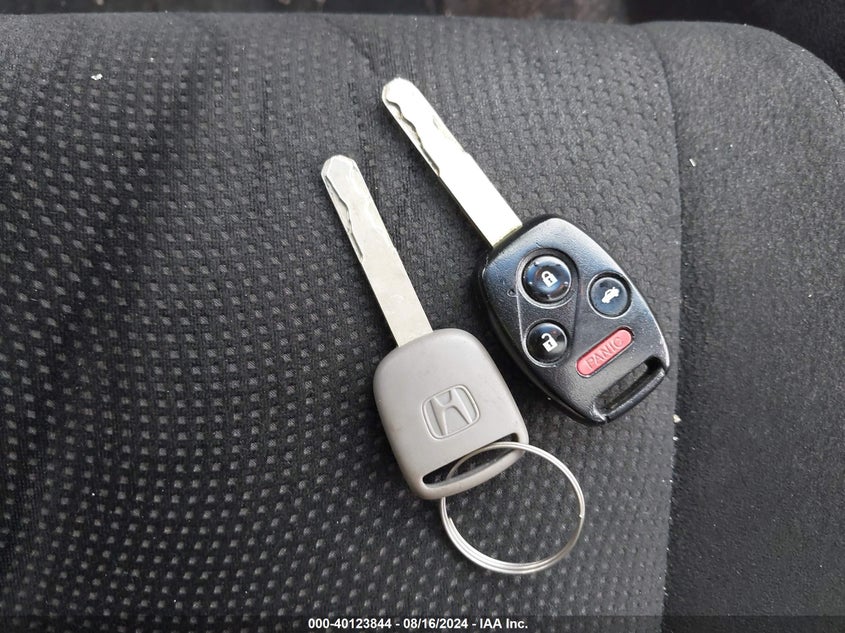 2010 Honda Accord 2.4 Ex VIN: 1HGCP2F74AA040930 Lot: 40123844