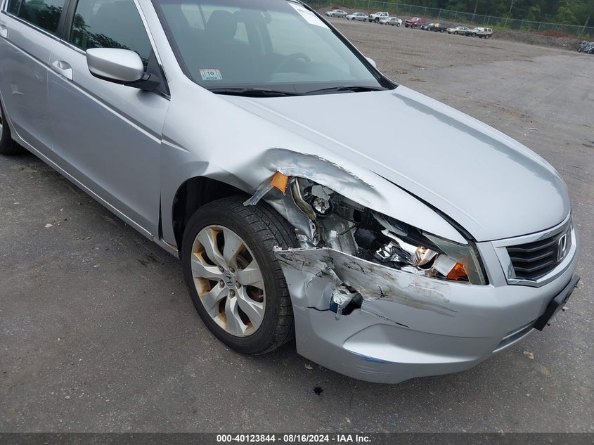 2010 Honda Accord 2.4 Ex VIN: 1HGCP2F74AA040930 Lot: 40123844