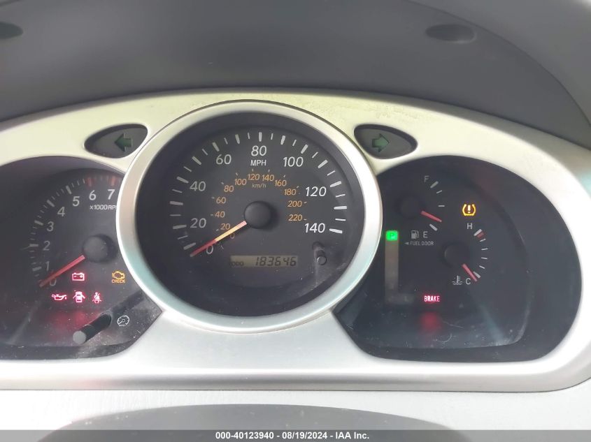 2004 Toyota Highlander V6 VIN: JTEDP21A440013626 Lot: 40123940