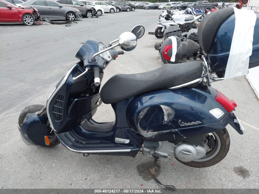 2012 Vespa Gts 300 Super VIN: ZAPM459L3C5800555 Lot: 40124217