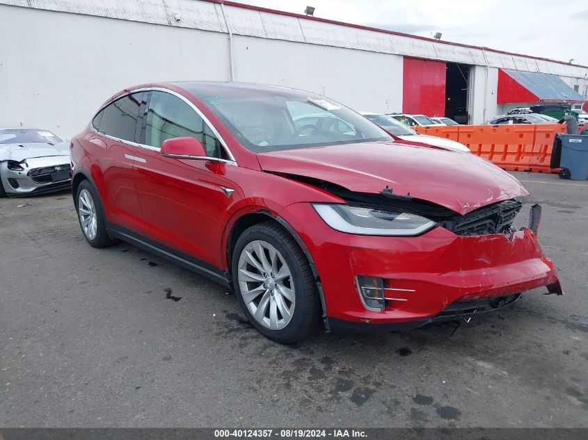 VIN 5YJXCBE22JF114760 2018 Tesla Model X, 100D/75D/... no.1