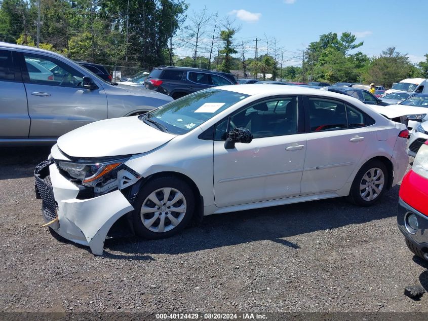 2020 Toyota Corolla Le VIN: JTDEPRAE0LJ015581 Lot: 40124429