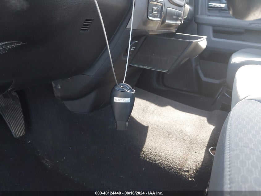 2015 RAM 1500 EXPRESS - 3C6JR7ATXFG533092