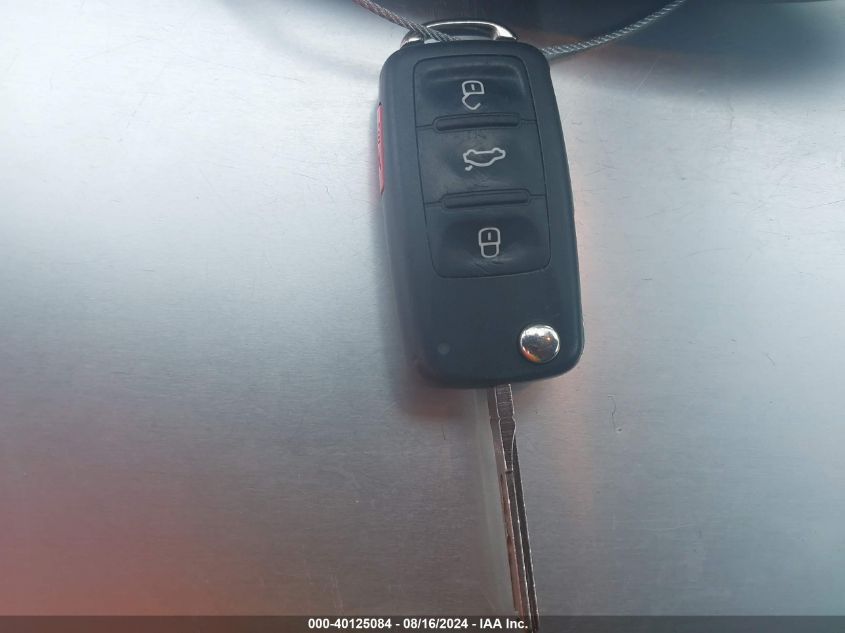 2012 Volkswagen Passat 2.5L Se VIN: 1VWBH7A33CC031035 Lot: 40125084