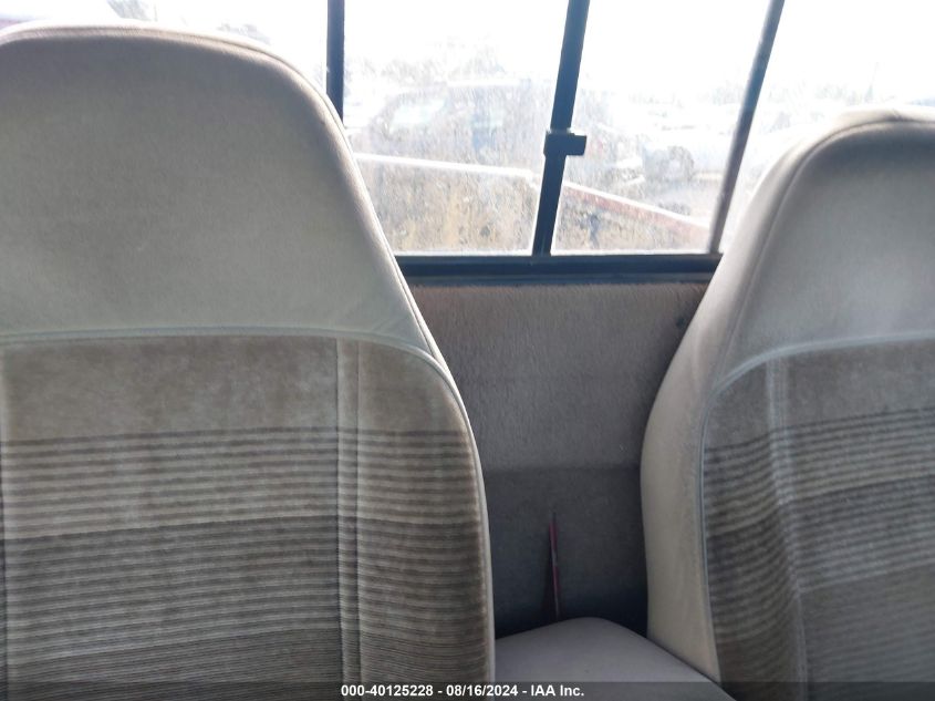 1992 Ford Ranger VIN: 1FTCR10A9NTA13451 Lot: 40125228