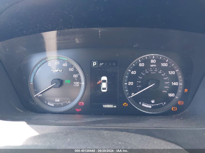 2017 Hyundai Sonata Hybrid/Se VIN: KMHE24L15HA059672 Lot: 40125448