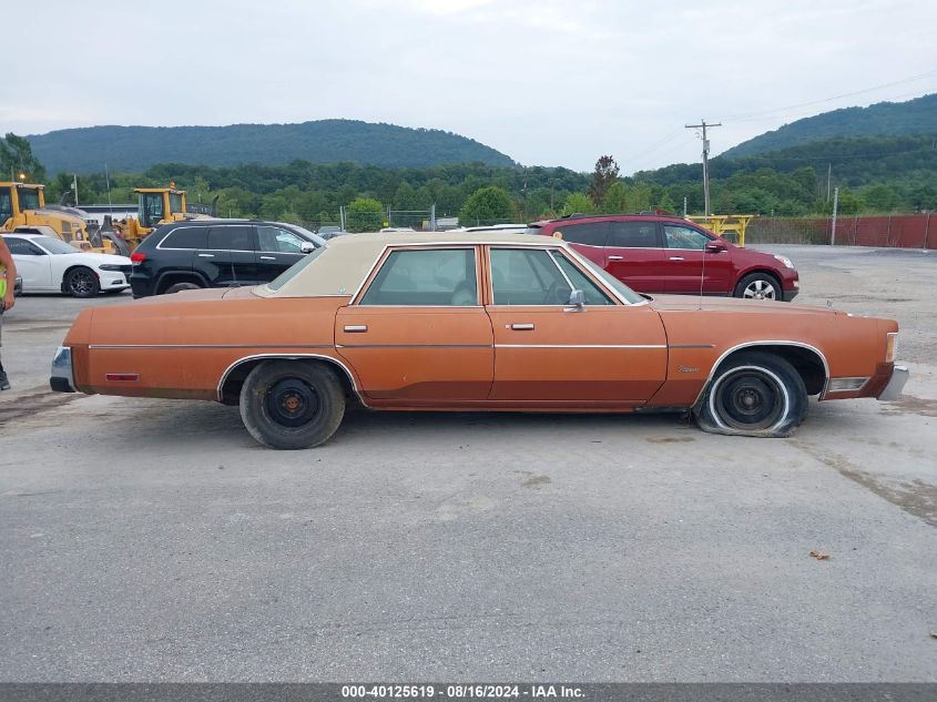 1977 Chrysler Newport VIN: CL41N7D192138 Lot: 40125619