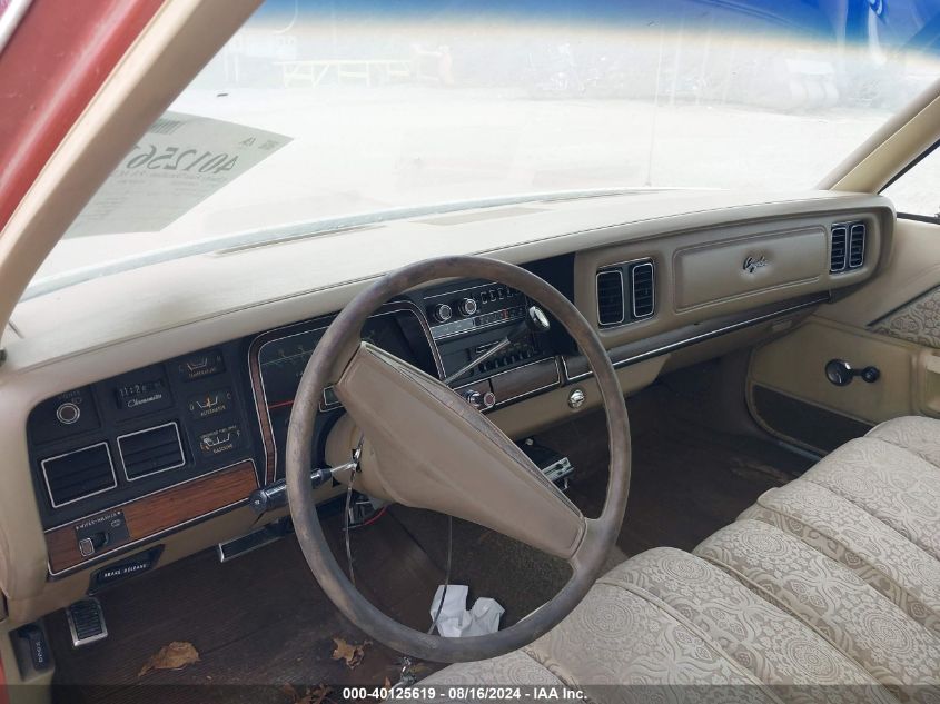 1977 Chrysler Newport VIN: CL41N7D192138 Lot: 40125619