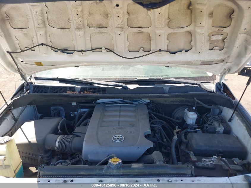 2010 Toyota Tundra Grade 4.6L V8 VIN: 5TFRM5F15AX014025 Lot: 40125896