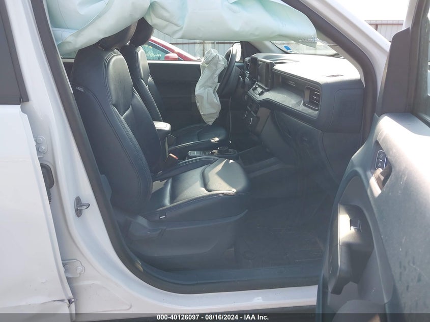 VIN 3FTTW8F95NRA52005 2022 FORD MAVERICK XL