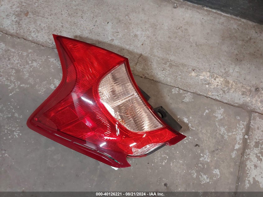 2015 Nissan Versa Note S (Sr)/S Plus/Sl/Sr/Sv VIN: 3N1CE2CPXFL441300 Lot: 40126221