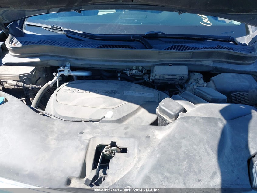 2016 HONDA PILOT TOURING - 5FNYF5H99GB010054