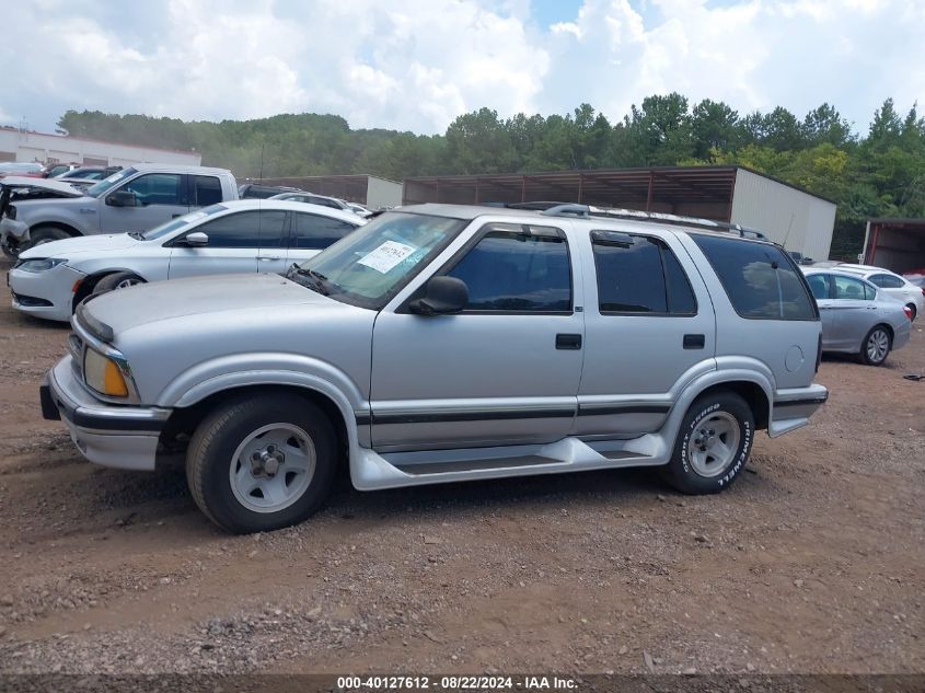 1996 Chevrolet Blazer VIN: 1GNCS13WXT2104119 Lot: 40127612