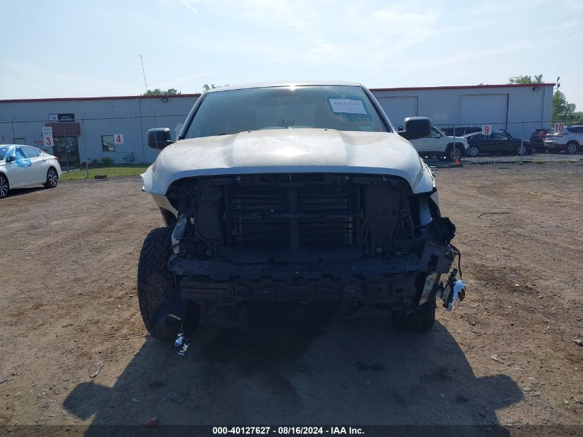 2019 Ram 1500 Classic Express Quad Cab 4X4 6'4 Box VIN: 1C6RR7FG2KS517387 Lot: 40127627