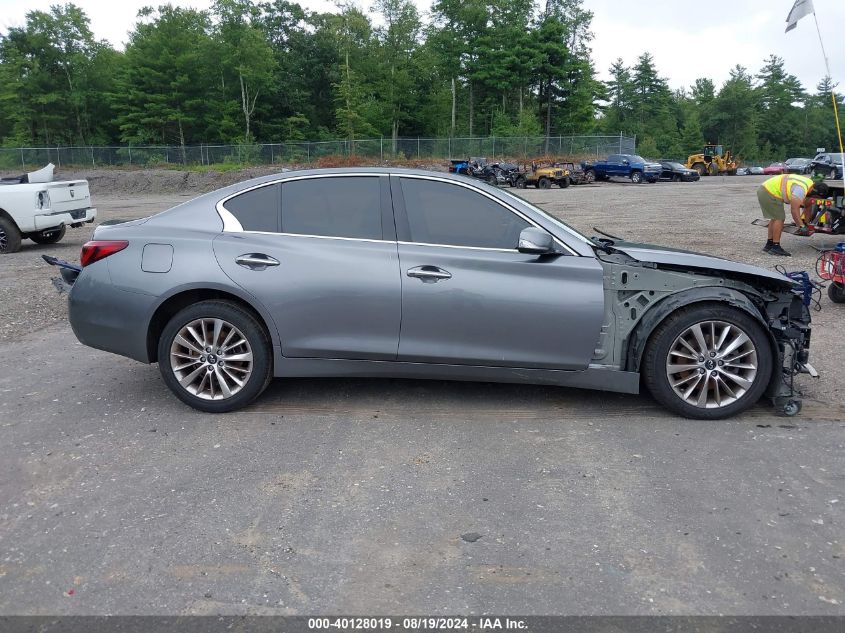 2019 Infiniti Q50 3.0T Luxe VIN: JN1EV7AR1KM559553 Lot: 40128019