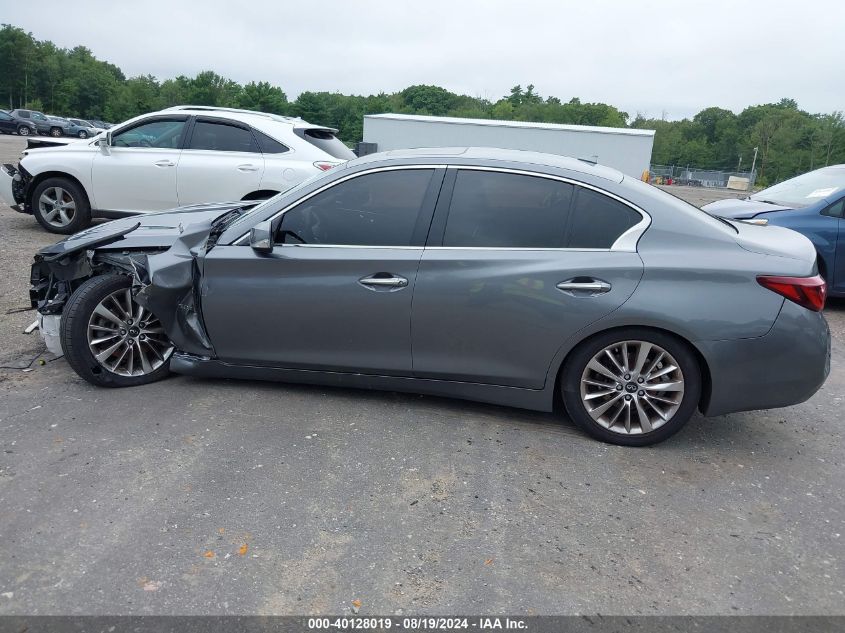 2019 Infiniti Q50 3.0T Luxe VIN: JN1EV7AR1KM559553 Lot: 40128019