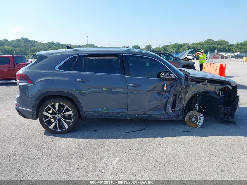 2024 Volkswagen Atlas Cross Sport 2.0T Sel Premium R-Line VIN: 1V2FE2CA5RC245527 Lot: 40128110