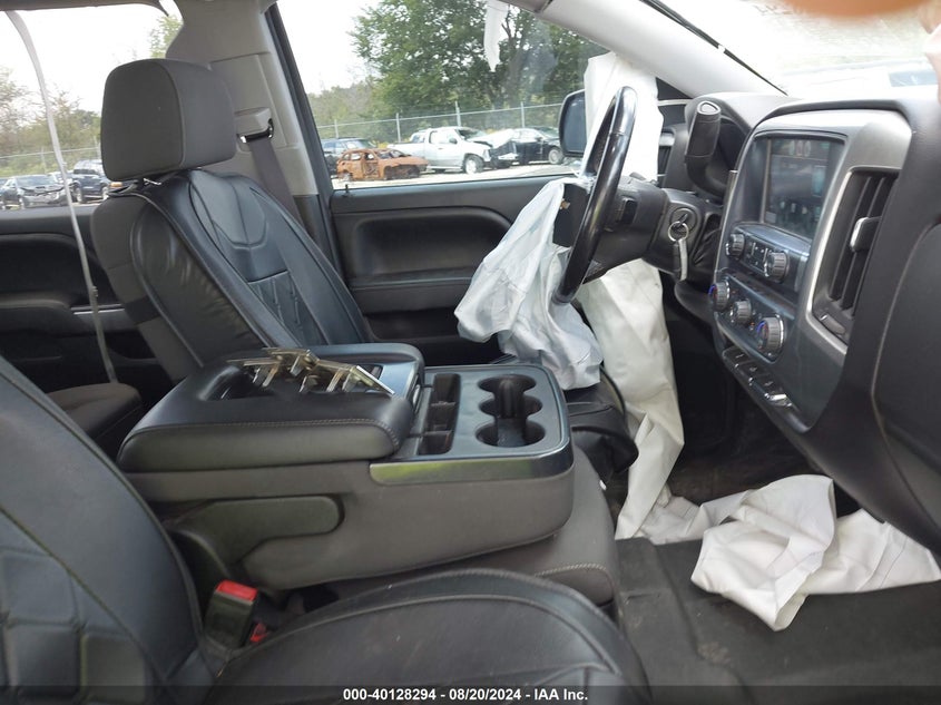 2016 CHEVROLET SILVERADO 1500 2LT - 3GCUKREC2GG353865