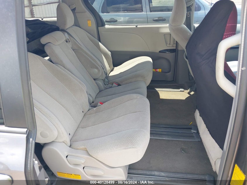 2014 Toyota Sienna Le VIN: 5TDKK3DC0ES503377 Lot: 40128499