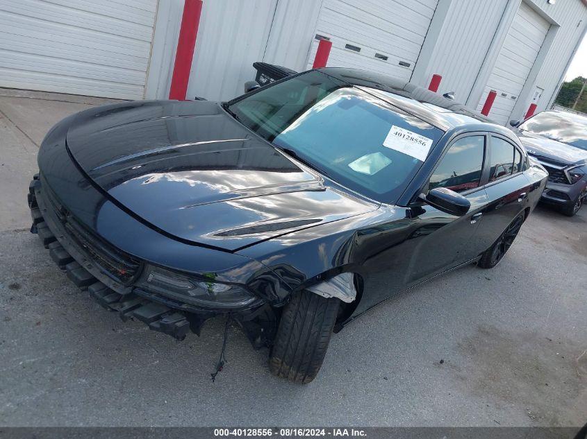 2C3CDXHG0JH134827 2018 DODGE CHARGER - Image 2