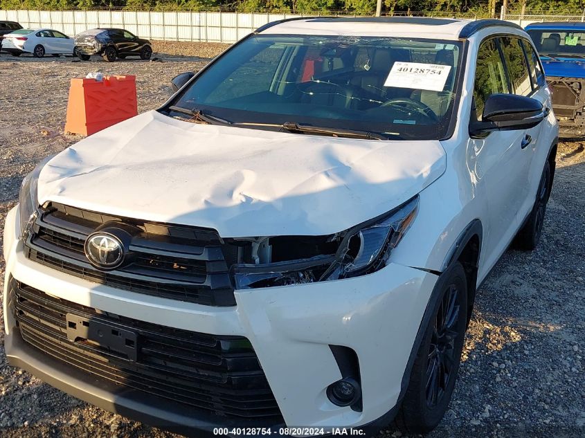 2019 TOYOTA HIGHLANDER SE - 5TDJZRFH0KS984293