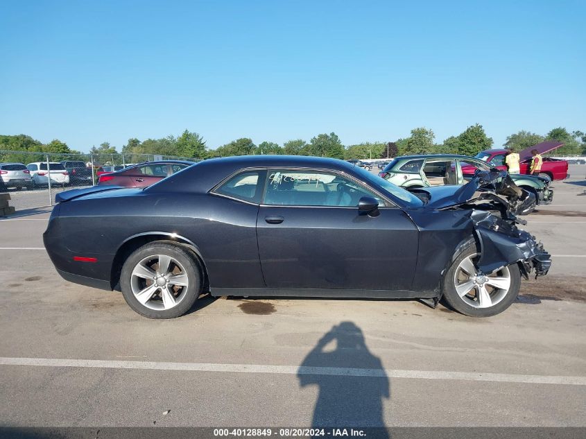 2018 Dodge Challenger Sxt VIN: 2C3CDZAG2JH121941 Lot: 40128849