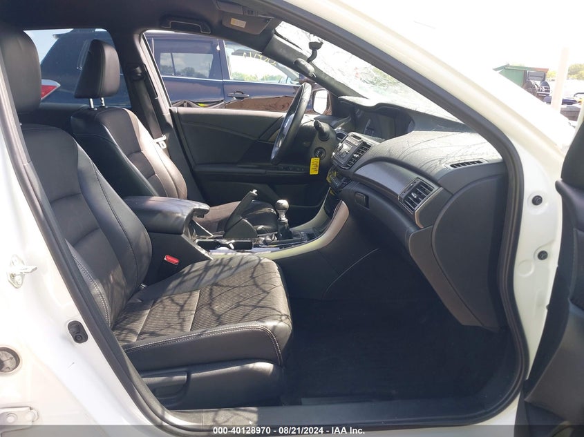 2017 HONDA ACCORD SPORT - 1HGCR2E50HA061651