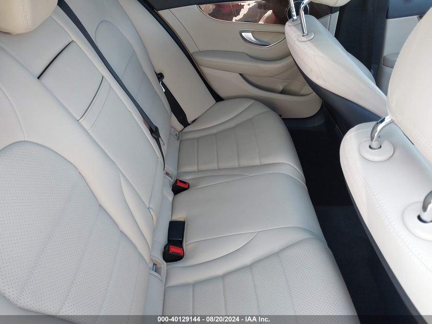 VIN WDDWF4JB3JR378106 2018 MERCEDES-BENZ C 300