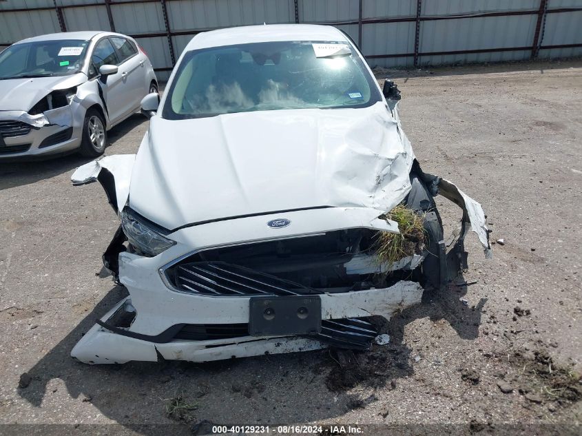 2019 Ford Fusion Hybrid Se VIN: 3FA6P0LU0KR262937 Lot: 40129231