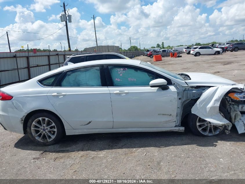 2019 Ford Fusion Hybrid Se VIN: 3FA6P0LU0KR262937 Lot: 40129231