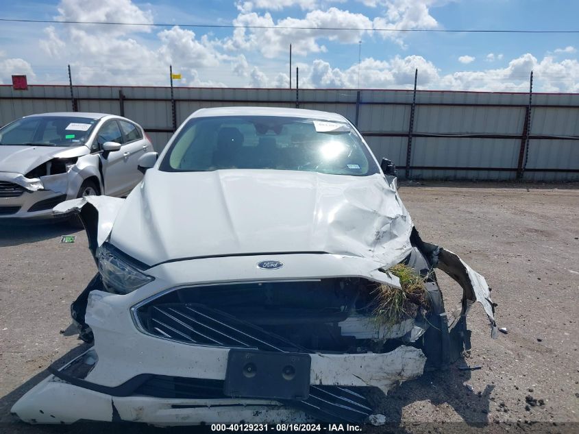 2019 Ford Fusion Hybrid Se VIN: 3FA6P0LU0KR262937 Lot: 40129231