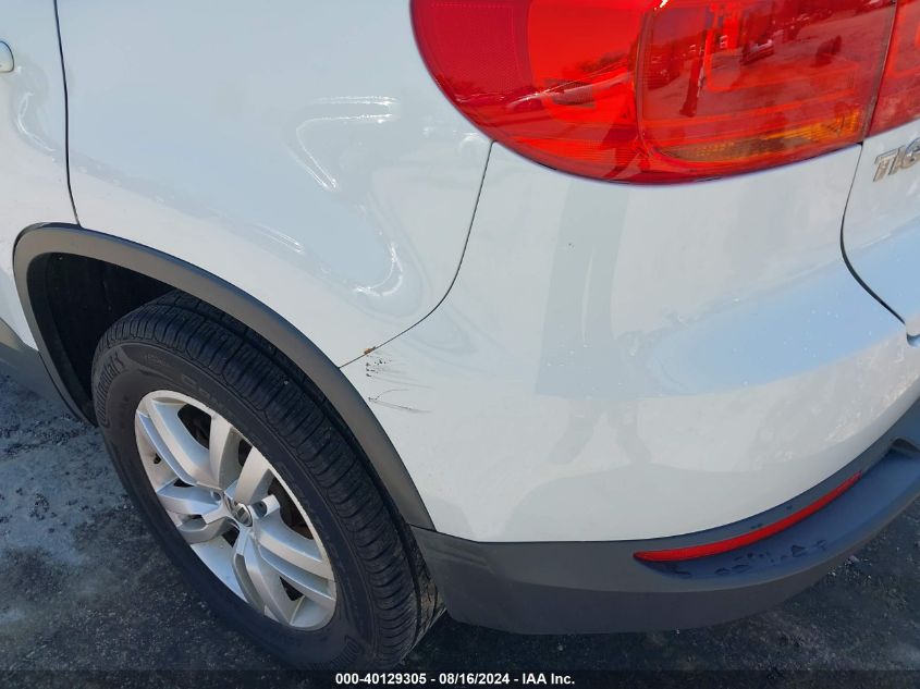 2016 Volkswagen Tiguan S VIN: WVGAV7AX7GW584295 Lot: 40129305