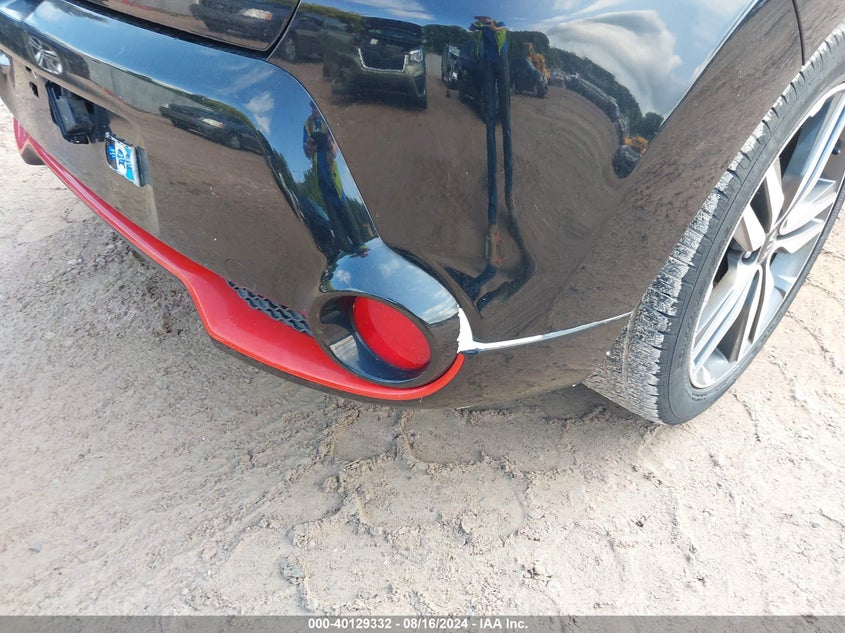 2015 KIA SOUL + - KNDJP3A57F7776282