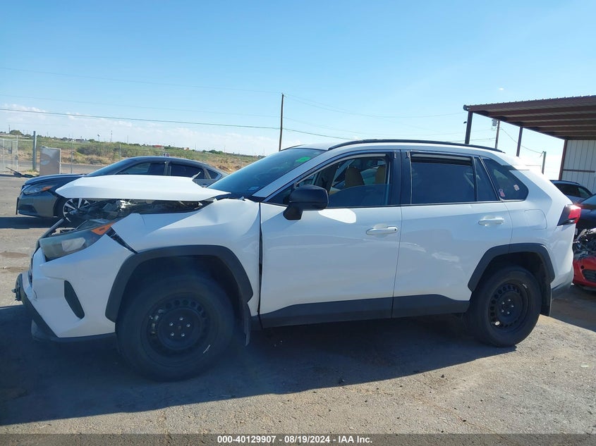 VIN 2T3H1RFV6KW051640 2019 TOYOTA RAV4 LE