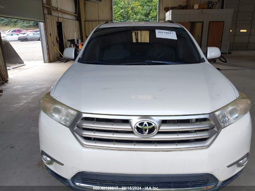 2011 Toyota Highlander VIN: 5TDZA3EH4BS010941 Lot: 40130017
