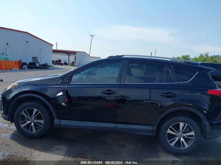 2017 TOYOTA RAV4 XLE - 2T3WFREV5HW356677