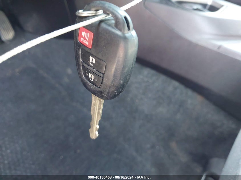 2017 TOYOTA RAV4 XLE - 2T3WFREV5HW356677