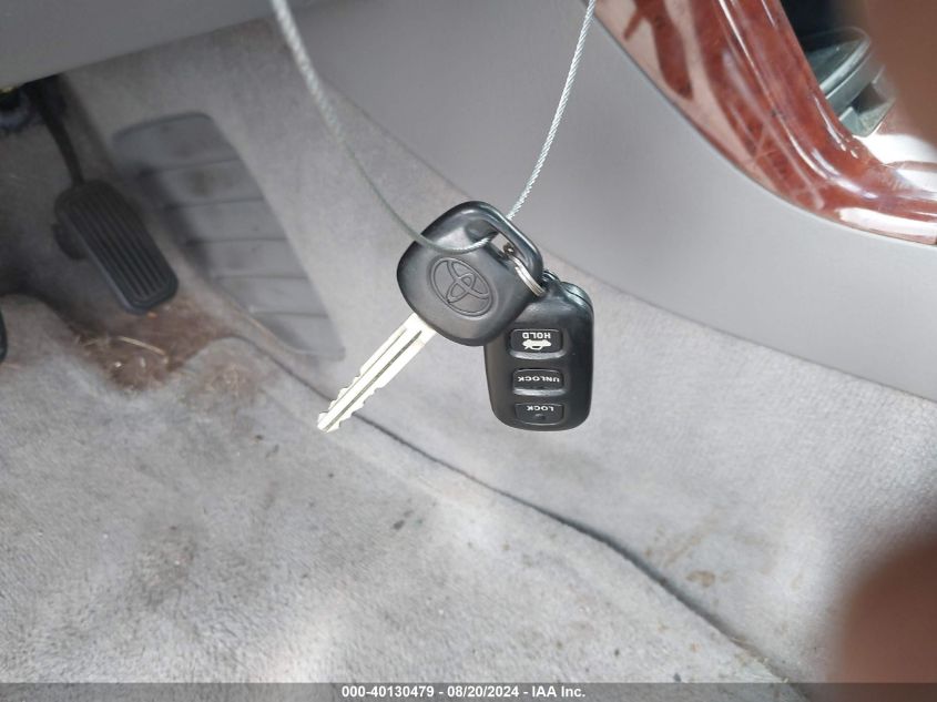 2005 Toyota Camry Xle V6 VIN: 4T1BF30K55U100715 Lot: 40130479