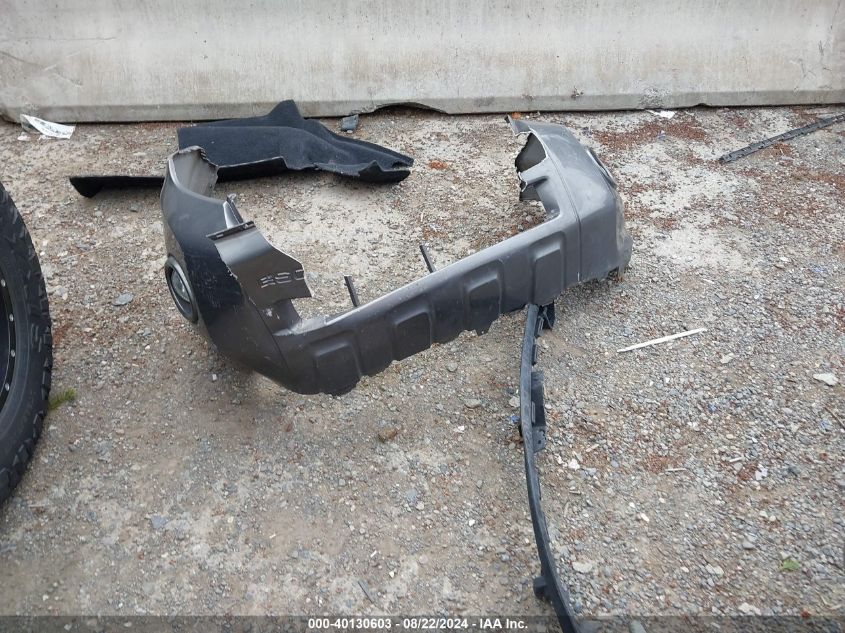 2010 Ford Escape Xlt VIN: 1FMCU0DG8AKC30525 Lot: 40130603