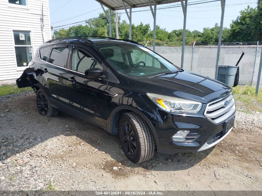 2017 FORD ESCAPE SE - 1FMCU9GD8HUC44400