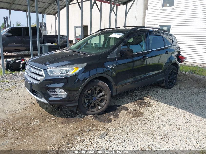 2017 FORD ESCAPE SE - 1FMCU9GD8HUC44400