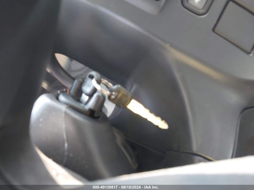 2004 Chevrolet Express VIN: 1GCGG29V041138285 Lot: 40130817