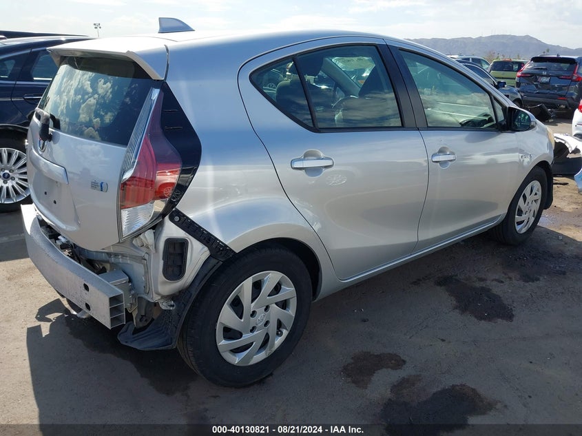 2015 Toyota Prius C Three VIN: JTDKDTB35F1110017 Lot: 40130821