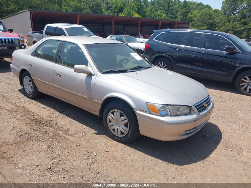 2000 Toyota Camry Ce/Le/Xle VIN: 4T1BG22K4YU631932 Lot: 40130908