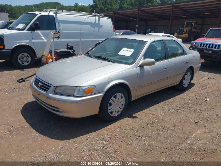 2000 Toyota Camry Ce/Le/Xle VIN: 4T1BG22K4YU631932 Lot: 40130908