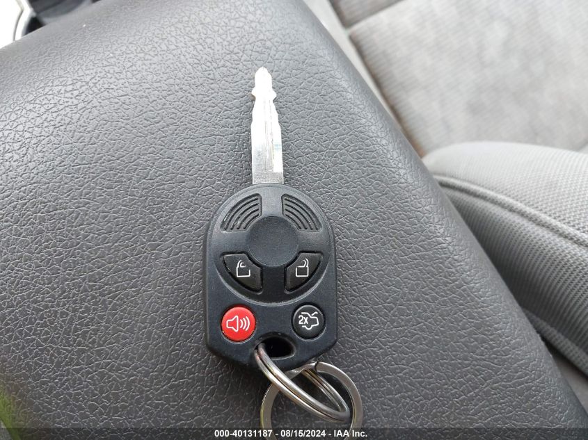 2010 Ford Fusion Se VIN: 3FAHP0HAXAR298060 Lot: 40131187