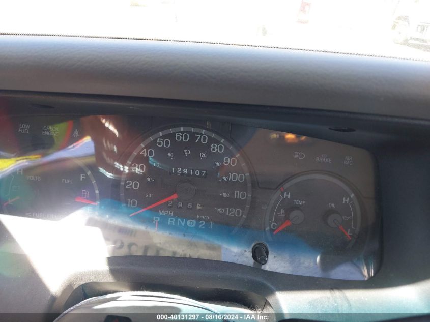 2001 Ford Crown Victoria Lx VIN: 2FAFP74W11X140841 Lot: 40131297