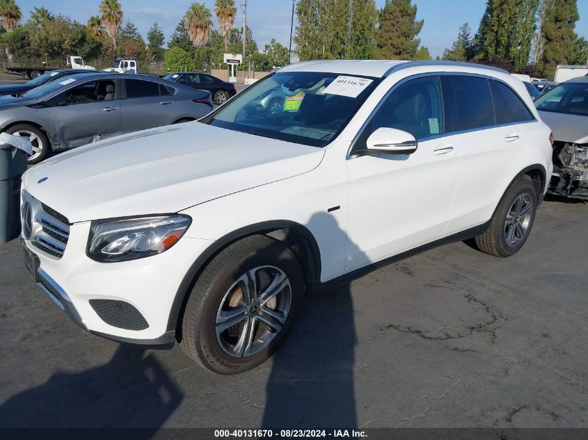 WDC0G5EB4KF642881 2019 MERCEDES-BENZ GLC - Image 2